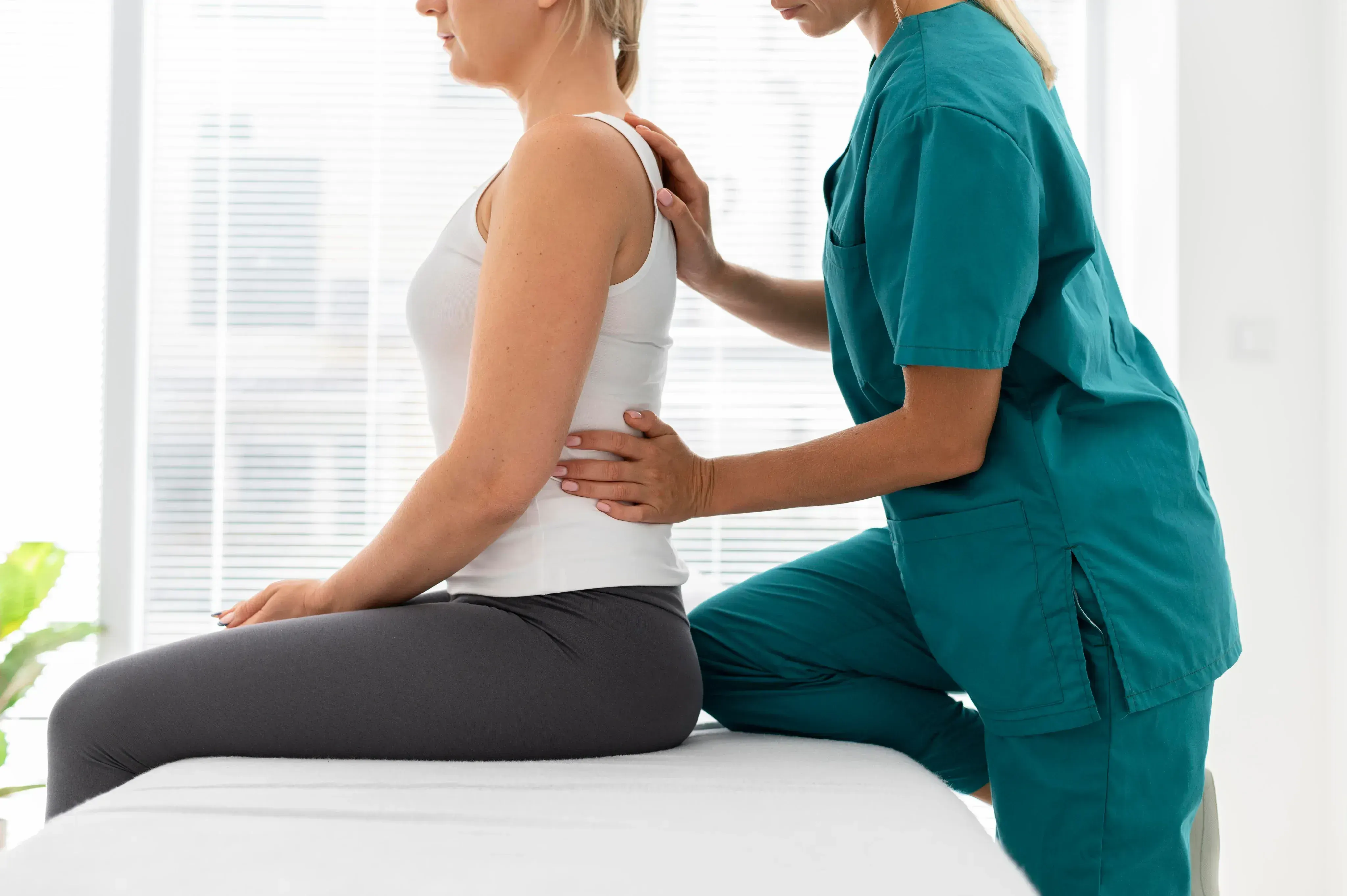 Patient receiving non-surgical care for a herniated disc at Spine-Ability Apollo Beach