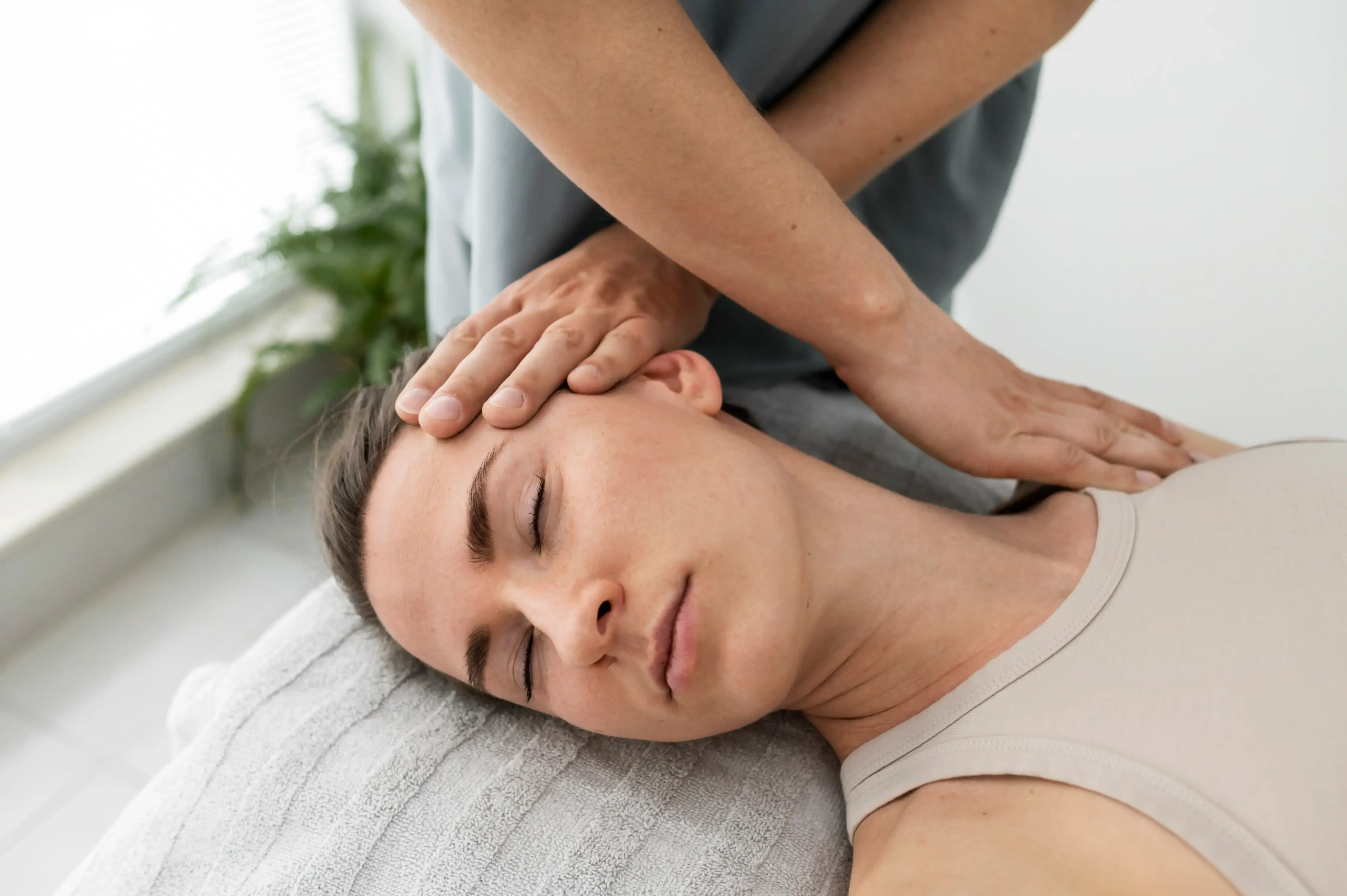 Hands-On <span class="accent">Chiropractic Care</span> for Apollo Beach, Riverview and the Tampa Bay Area